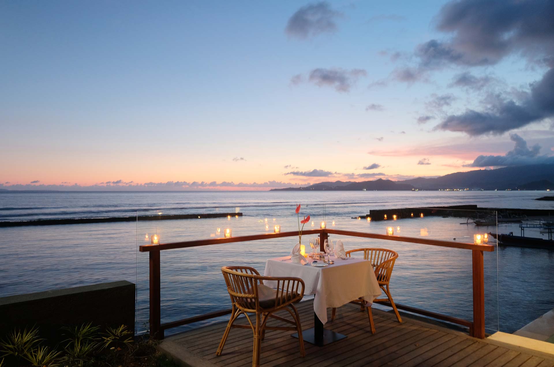 romantic diner at sagara candidasa